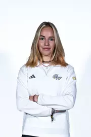 XC Alexandra Otto Headshot