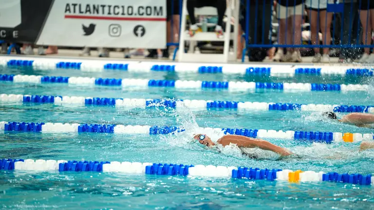 Women’s Swimming & Diving in Second with Narrow Gap to Richmond in First