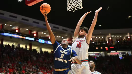Christian Jones attacks the rim vs. New Mexico