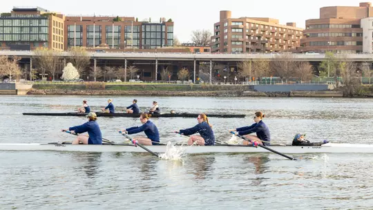 Rowing cruises on the Potomac