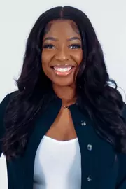 Essence Baucom