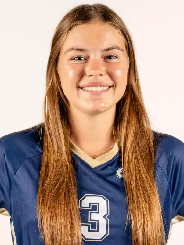 Anna Cornejo Headshot