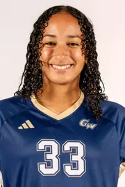 Ella Provost-Heron Headshot