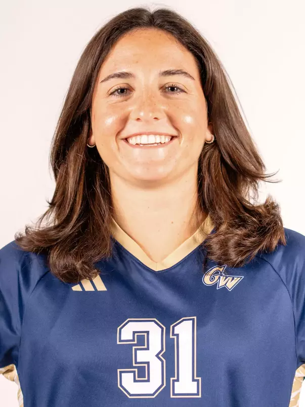 Sofia Finnerty Headshot