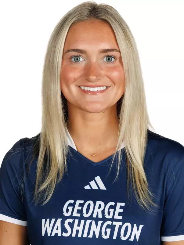 Emma Carmouche Headshot