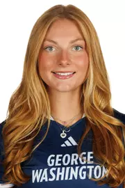 Mia Milkowski Headshot