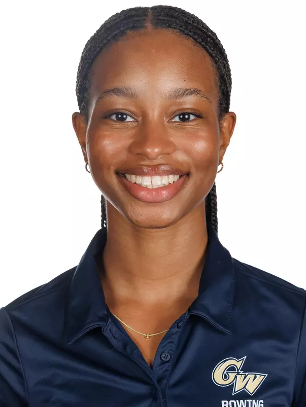 Sydney Carroll headshot