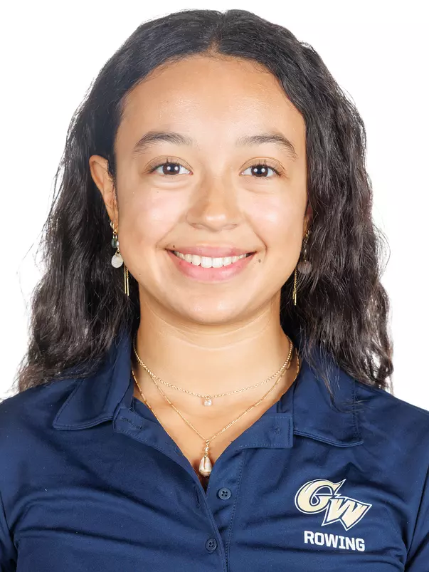 Jocelyn Garcia headshot