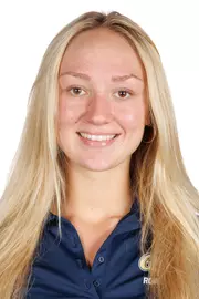 Eva Getty headshot