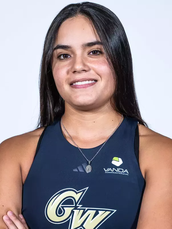 Karen Verduzco Headshot