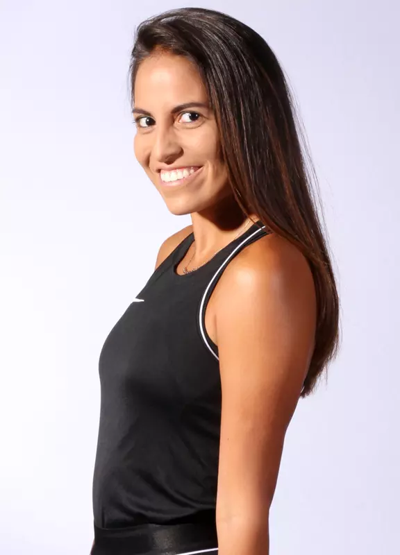 Daniela Naupari