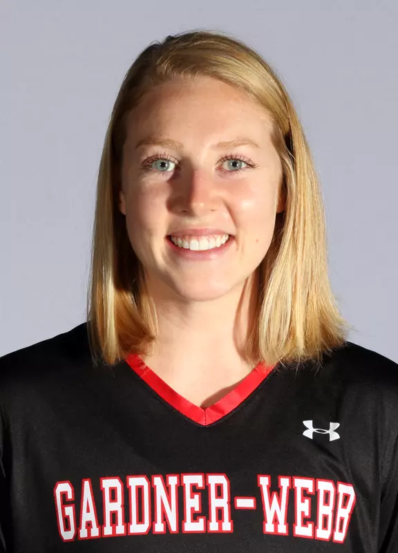 Tori Birks Headshot