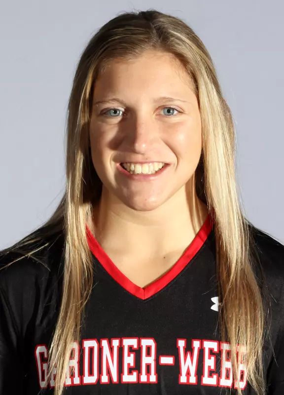 Heather Lobas Headshot