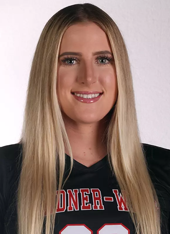Madison Deslatte