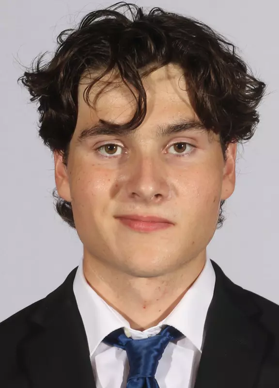 Zach Bennett