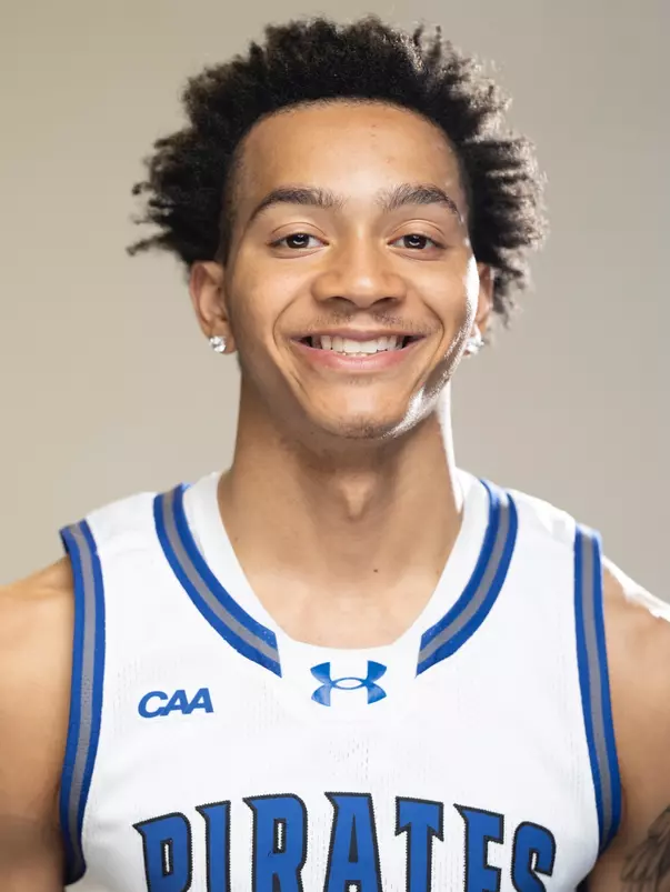 Etienne Strothers