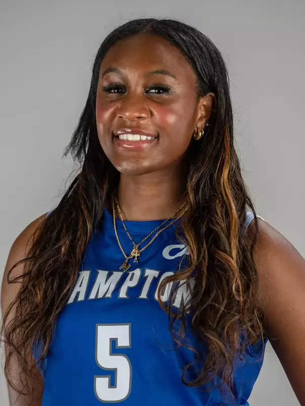 VB-Nia Thomas-5