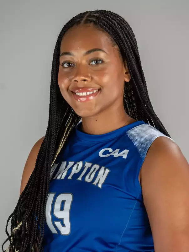 VB-Gabrielle Washington-19