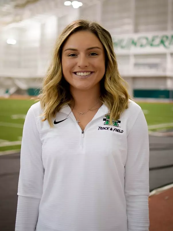 Macie Majoy