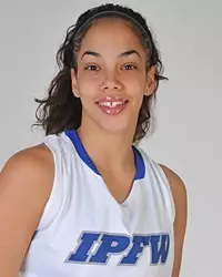 Stephanie Rosado 2011-12 Headshot