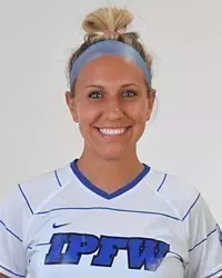 Caroline Castelli 2012 Headshot