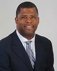 Ben_Betts_Web_Headshot