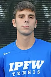 Derek_Romer