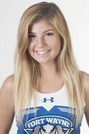 Danielle Frank headshot