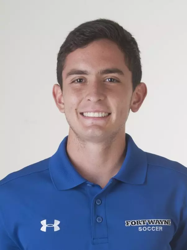 Nicholas Ribas headshot