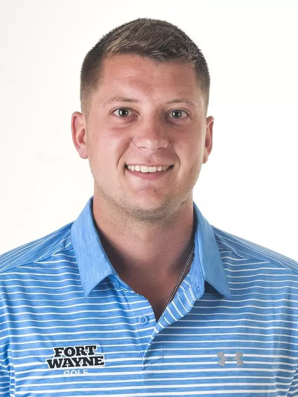 Zach Schroeder Headshot