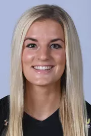 Cesiley LaCourt headshot