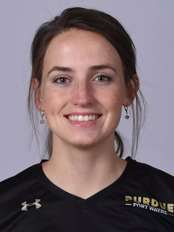 Emily Gunsett headshot