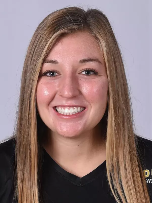 Kelsey Gallagher headshot