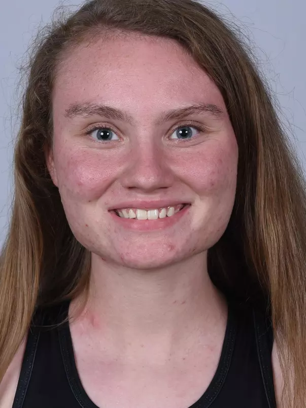 Aeryn Bradley headshot