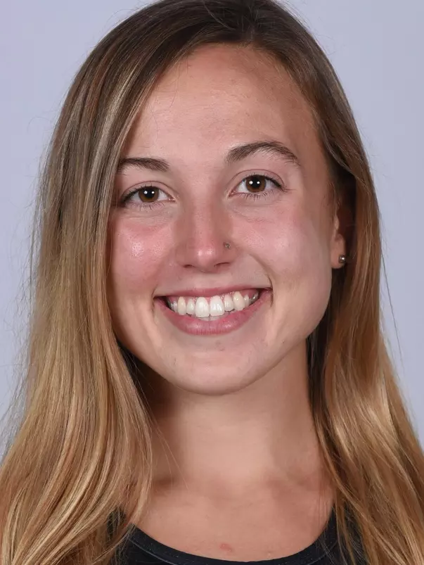 Madison King headshot