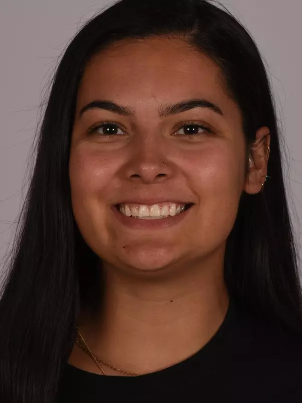 Jamie Peters headshot