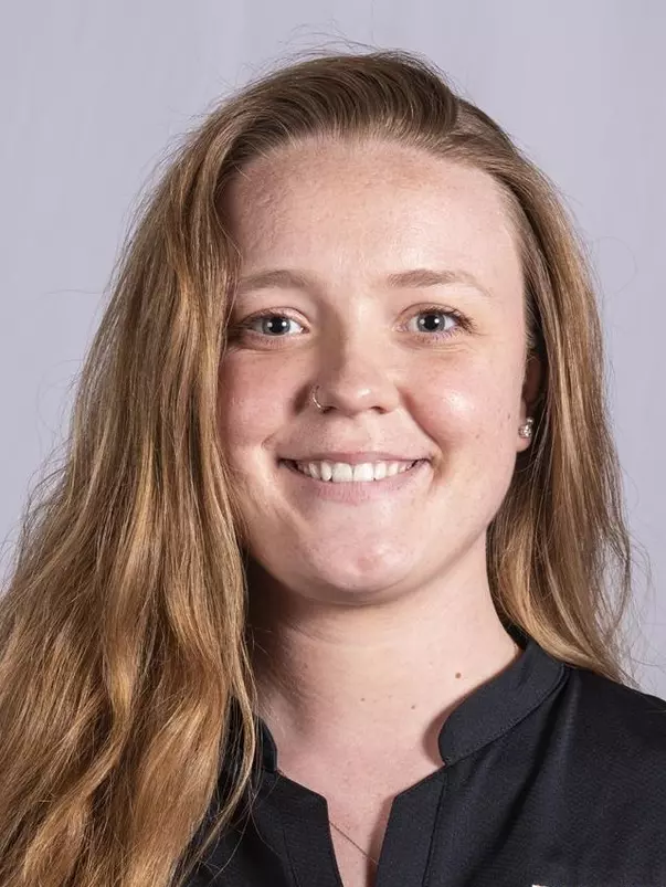 Amber Bowman Announces Softball Signing Class