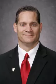 Gene Chizik
