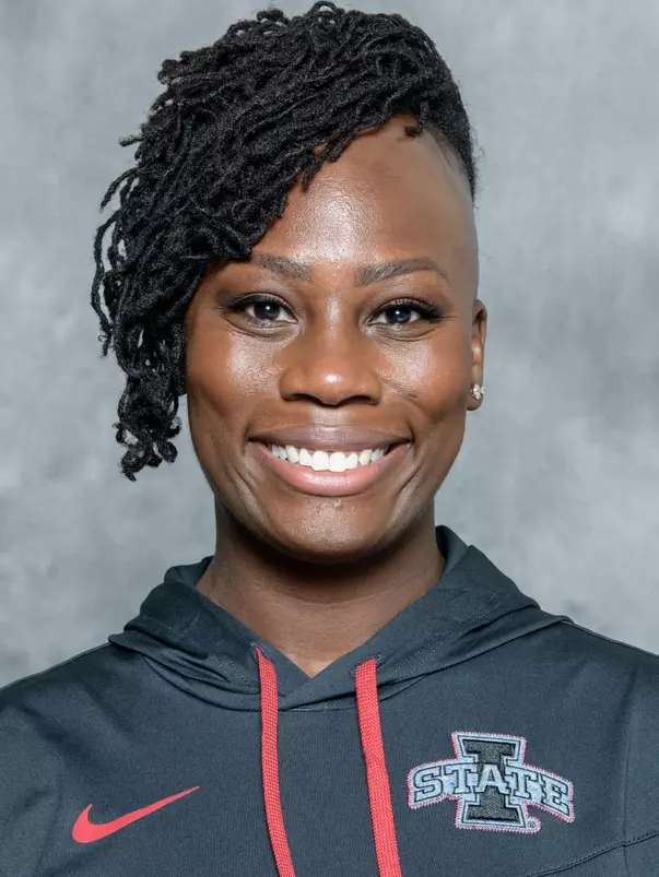 Ashley Miles Greig Headshot