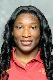 Esther Kolawole Headshot 2026-27