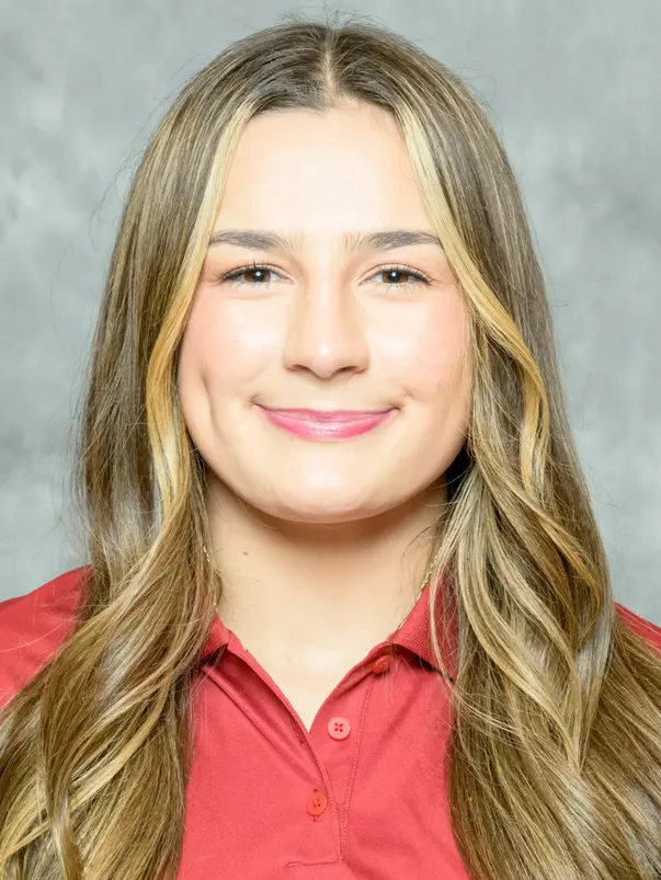 Gabriella Gomez Headshot 2026-27