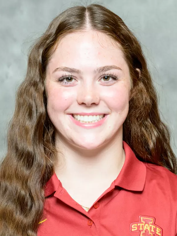 Piper Fowler Headshot 2026-27