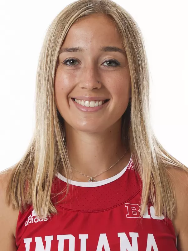 BLOOMINGTON, IN - 2019.09.05 - Field Hockey photo day