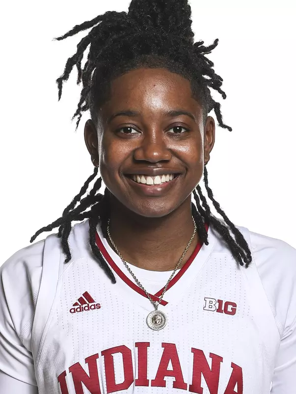 BLOOMINGTON, IN - OCTOBER 09, 2020 - guard Keyanna Warthen #2 of the Indiana Hoosiers during photo day in Cook Hall in Bloomington, IN. Photo By Indiana Athletics