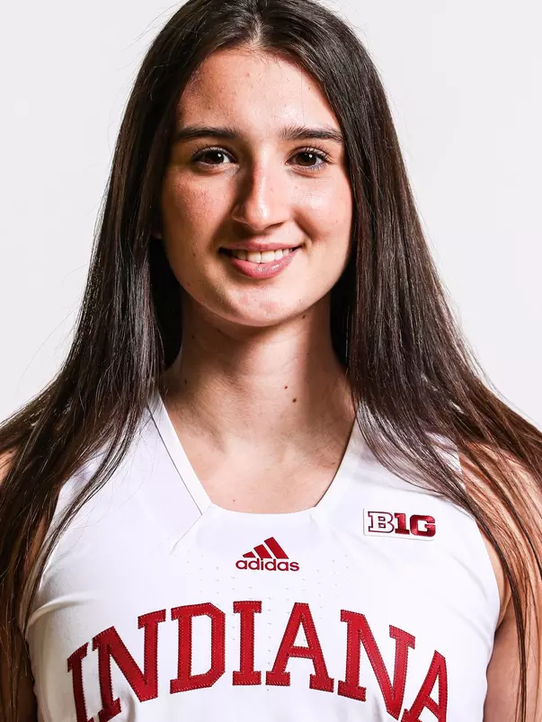 BLOOMINGTON, IN - SEPTEMBER 28, 2021 - forward Mona Zaric #24 of the Indiana Hoosiers during photo day at Simon Skjodt Assembly Hall in Bloomington, IN. Photo By Xavier Daniels/ Indiana Athletics