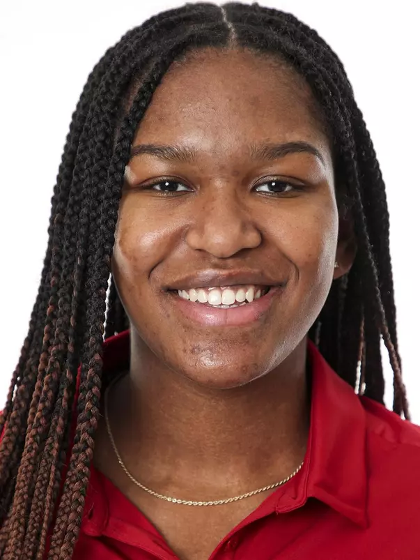 BLOOMINGTON, IN - January, 5th 2022- Emily Herndon during Track and Field photo day at Simon Skjodt Assembly Hall in Bloomington, IN. Photo By Indiana Athletics