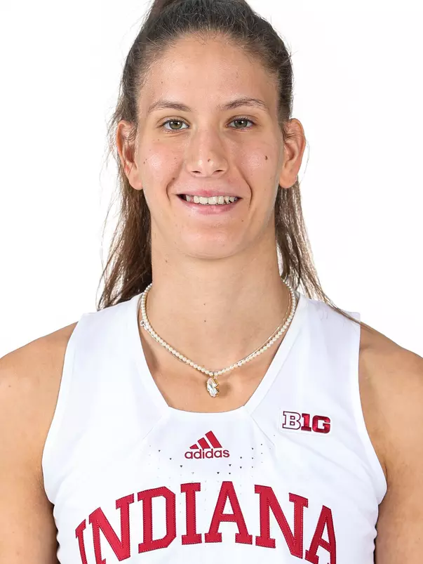 BLOOMINGTON, IN - September 15, 2022 - guard Yarden Garzon #12 of the Indiana Hoosiers during Photo Day at Simon Skjodt Assembly Hall in Bloomington, IN. Photo By Gracie Farrall\ Indiana Athletics