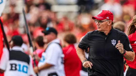 NOTEBOOK: Does New Offensive Coordinator Equal New Offense?