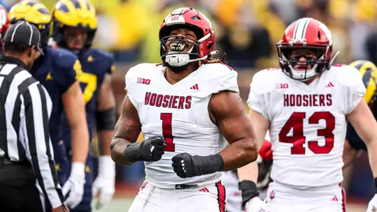 Homecoming Hopes – Carter, Hoosiers Stay ‘On the Attack’