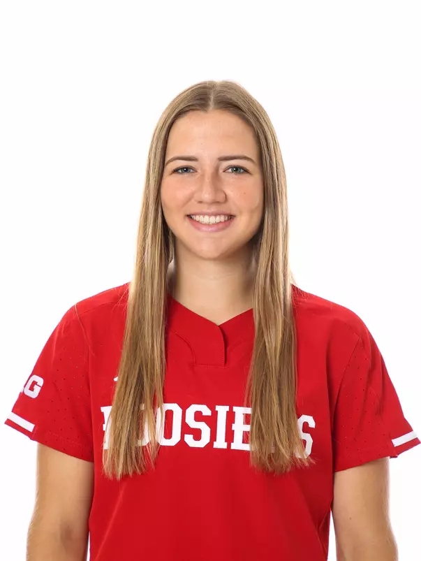 Teagan Shaw | Head Shot